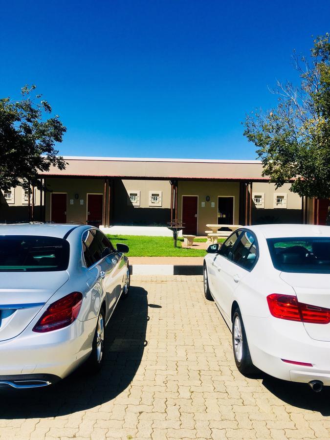 Travel Inn Kroonstad Exterior foto